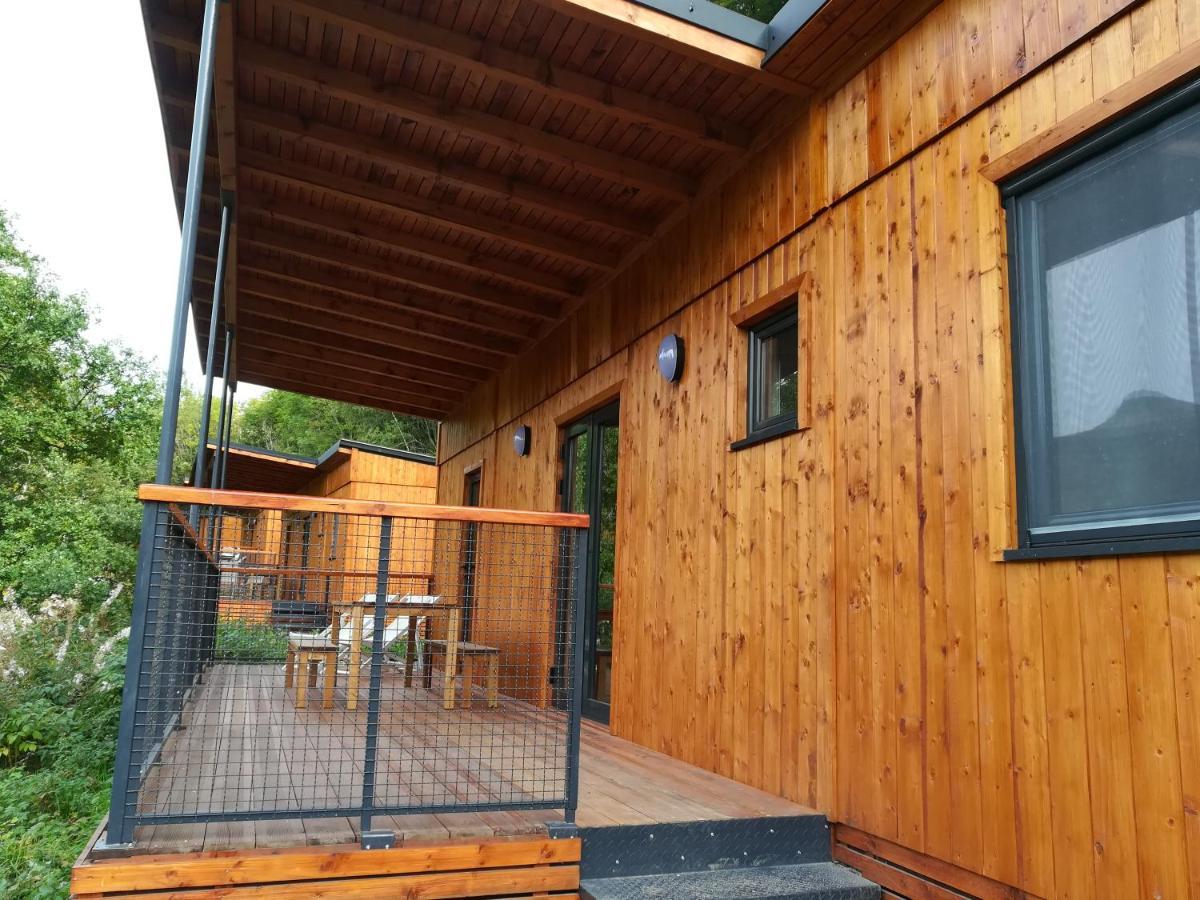 Camping Les Vernieres La Bourboule Exterior foto